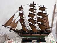 Peça decorativa ou de coleção: Veleiro Cutty Sark 1869