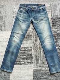 Spodnie jeansowe marki "Jack&Jones"