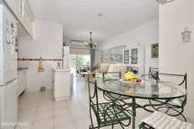 Apartamento T1+2 na Histórica Aldeia do Castelo de Sesimbra