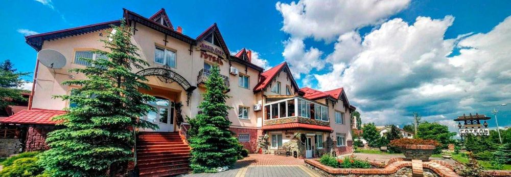 Готельно-ресторанний комплекс «Князь Олег» у Карпатах