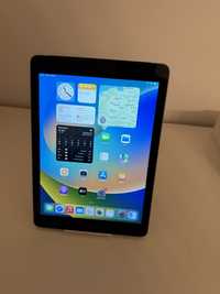 iPad 5 gen 9.7 32GB