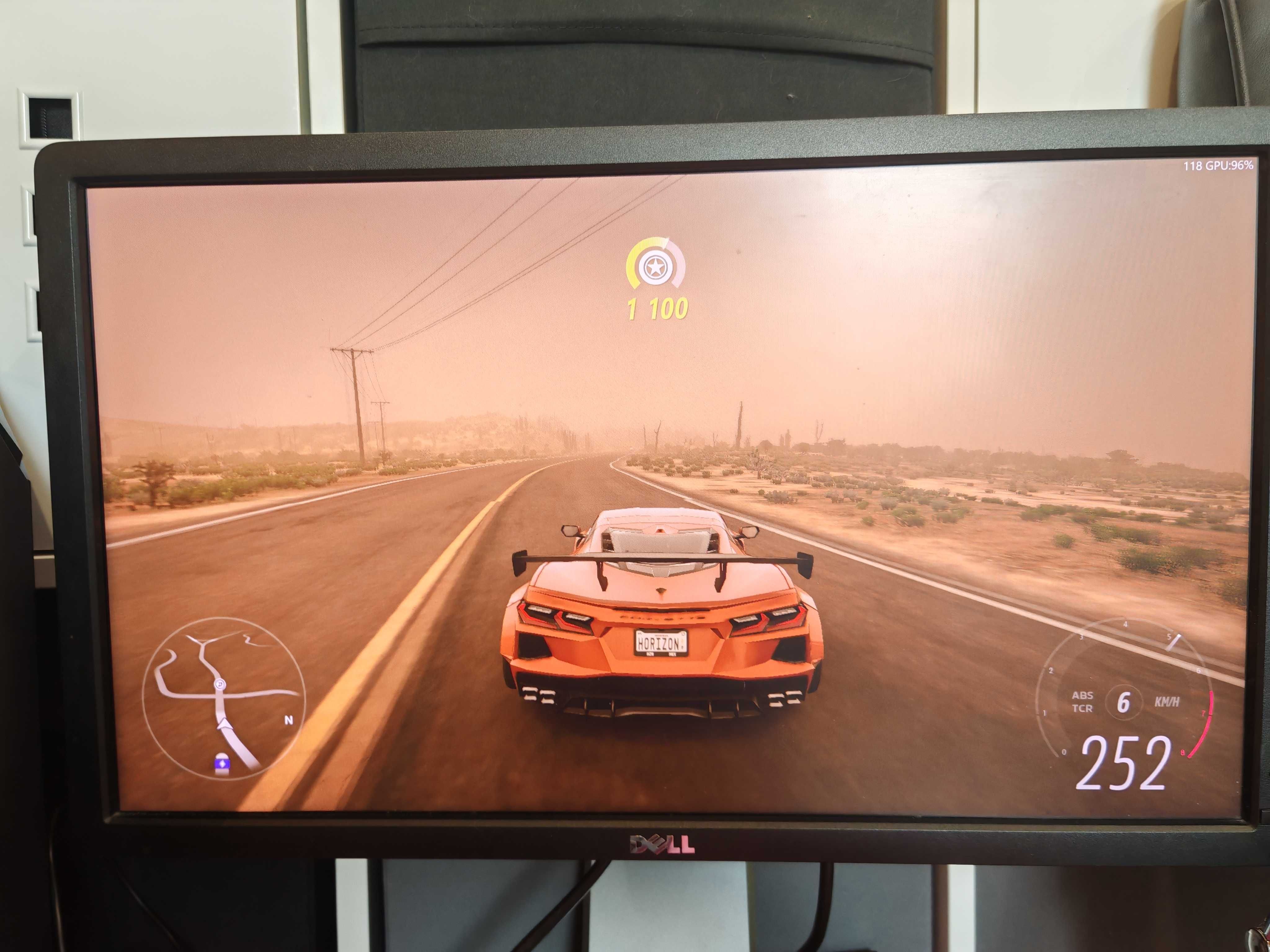 Zestaw do gier Intel i7-6700, 16GB DDR4 RX570 4GB 256SSD Monitor DELL