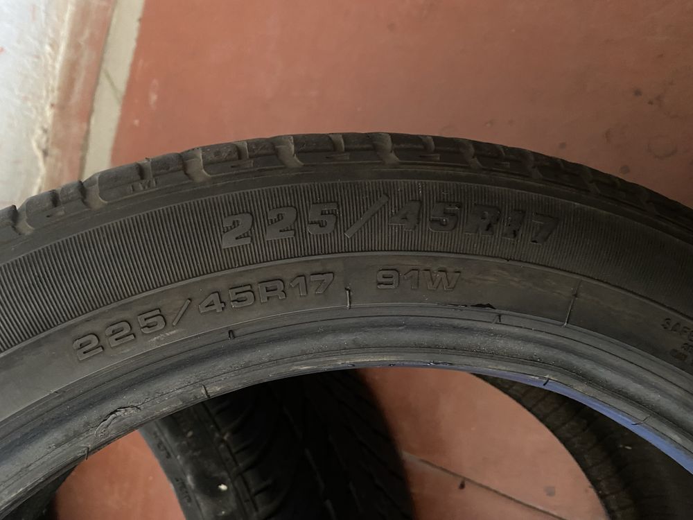 Debica 225/45 r17