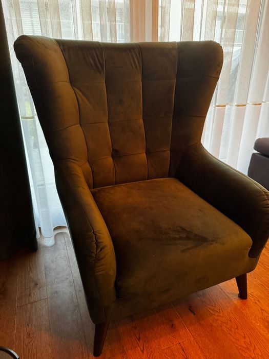 fotel uszak welurowy butelkowa zieleń