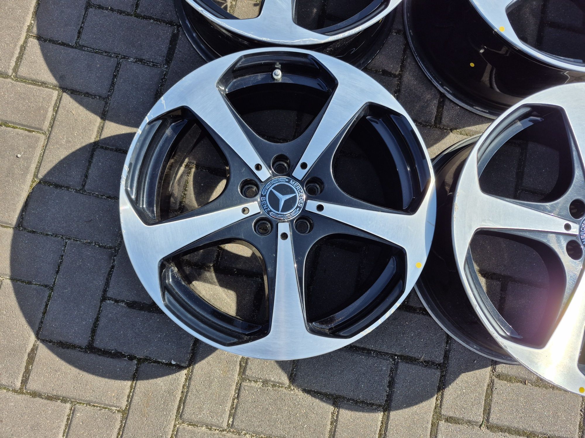 Felgi Alu z Czujniki Oryg MERCEDES 2xSzerokość 5x112  18 Cal 7.5J 8.5J