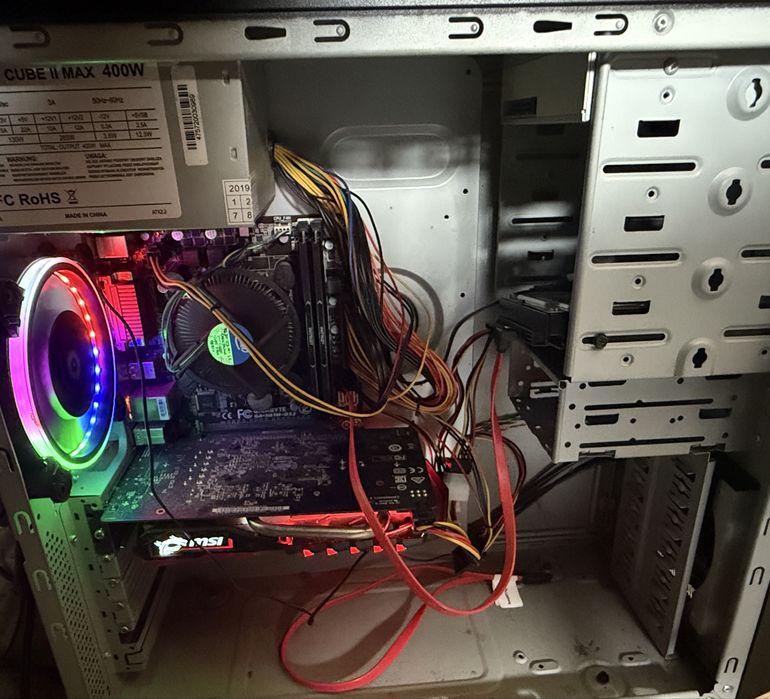 GAMINGOWY PC bogaty zestaw do gier