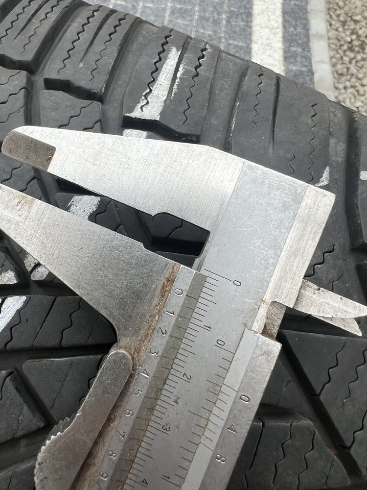 Opony bridgestone blizzak lm 005 r17 215/65 z 2022r 4szt