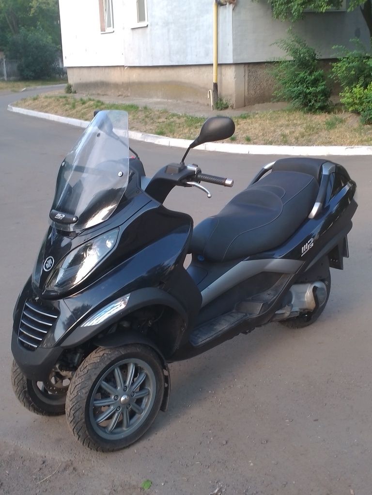 Продам трицикл 250кубовый