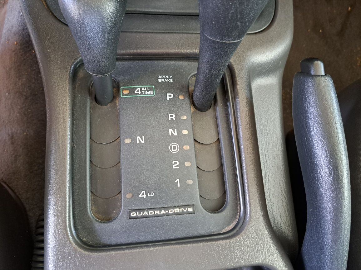 Jeep Grand Cherokee Quadradrive