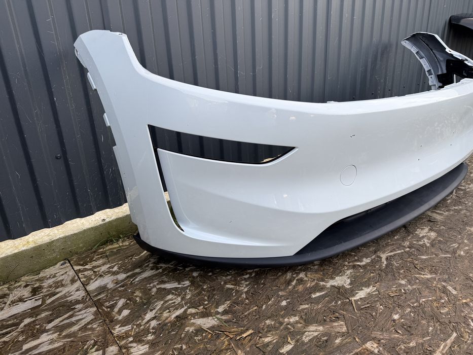 Бампер передній Tesla Y model MY Juniper 2025 передний