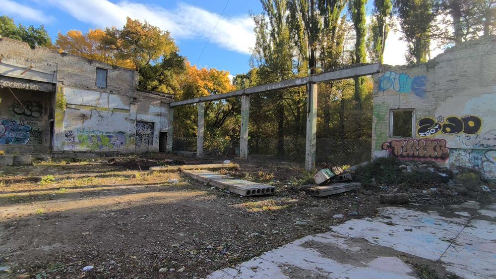 Голосіївський район 32 сотки, Землі житлової та громадської забудови