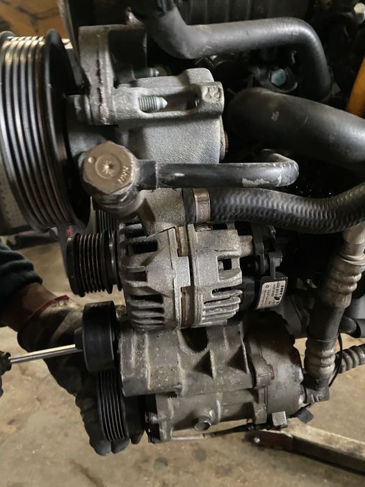 Bomba direção golf 4