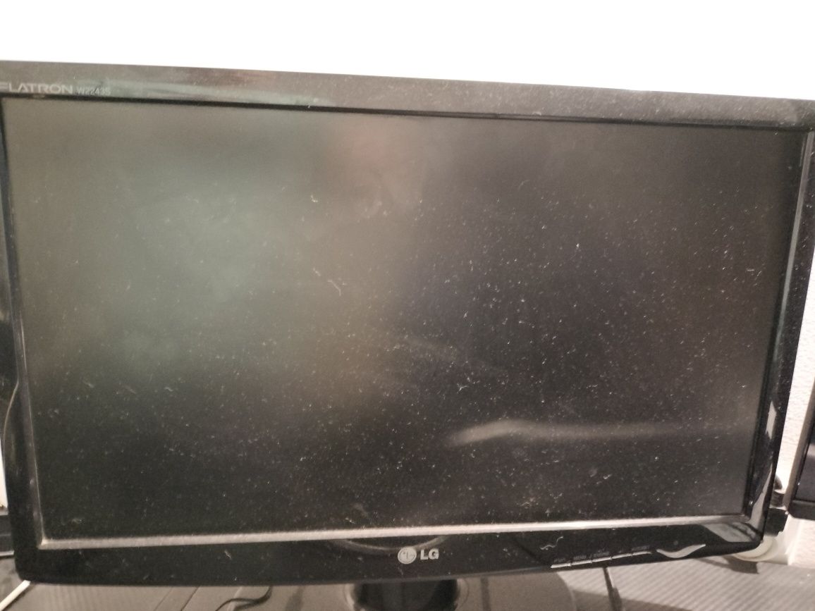Monitor LG 24 całe 60 hz