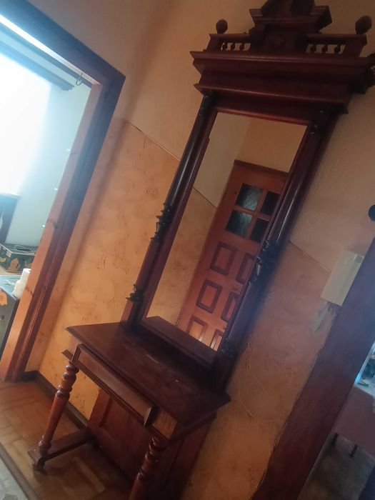 Piękne Tremo lustro