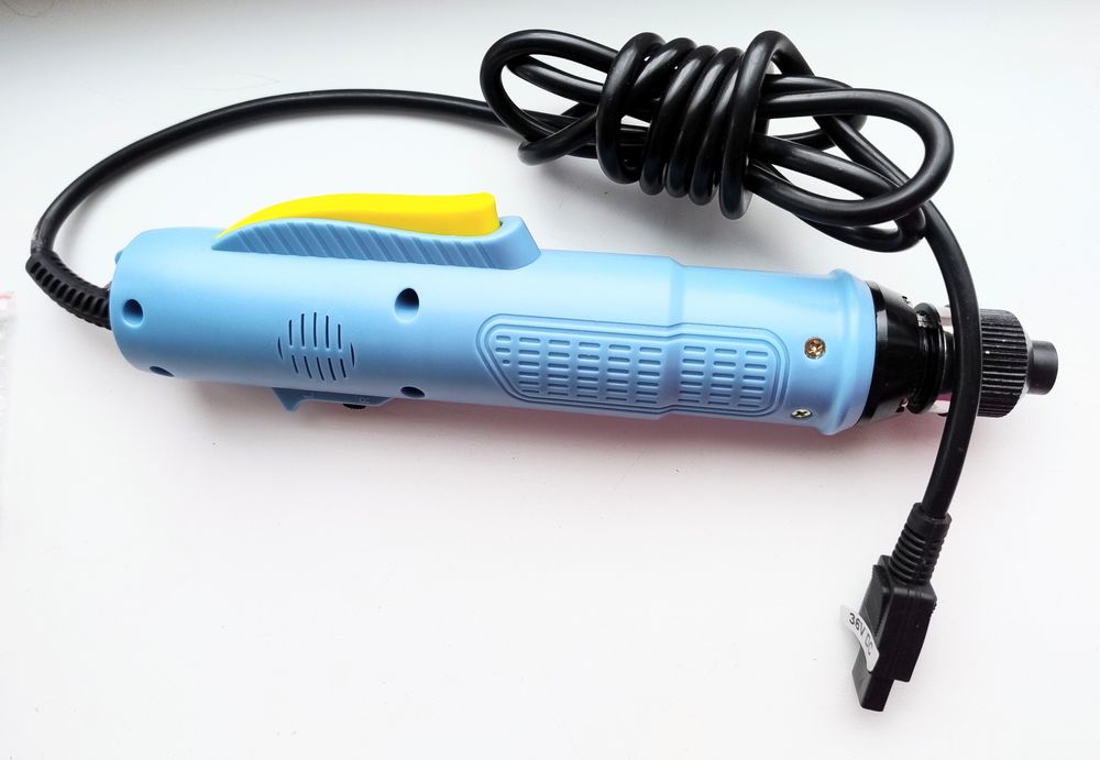 Електровикрутка DZ70802