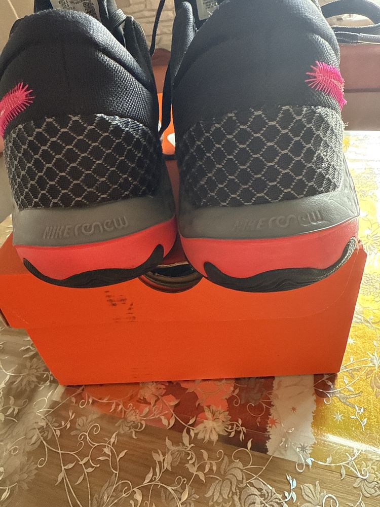 Продам кросівки PUMA lamelo ball, Nike