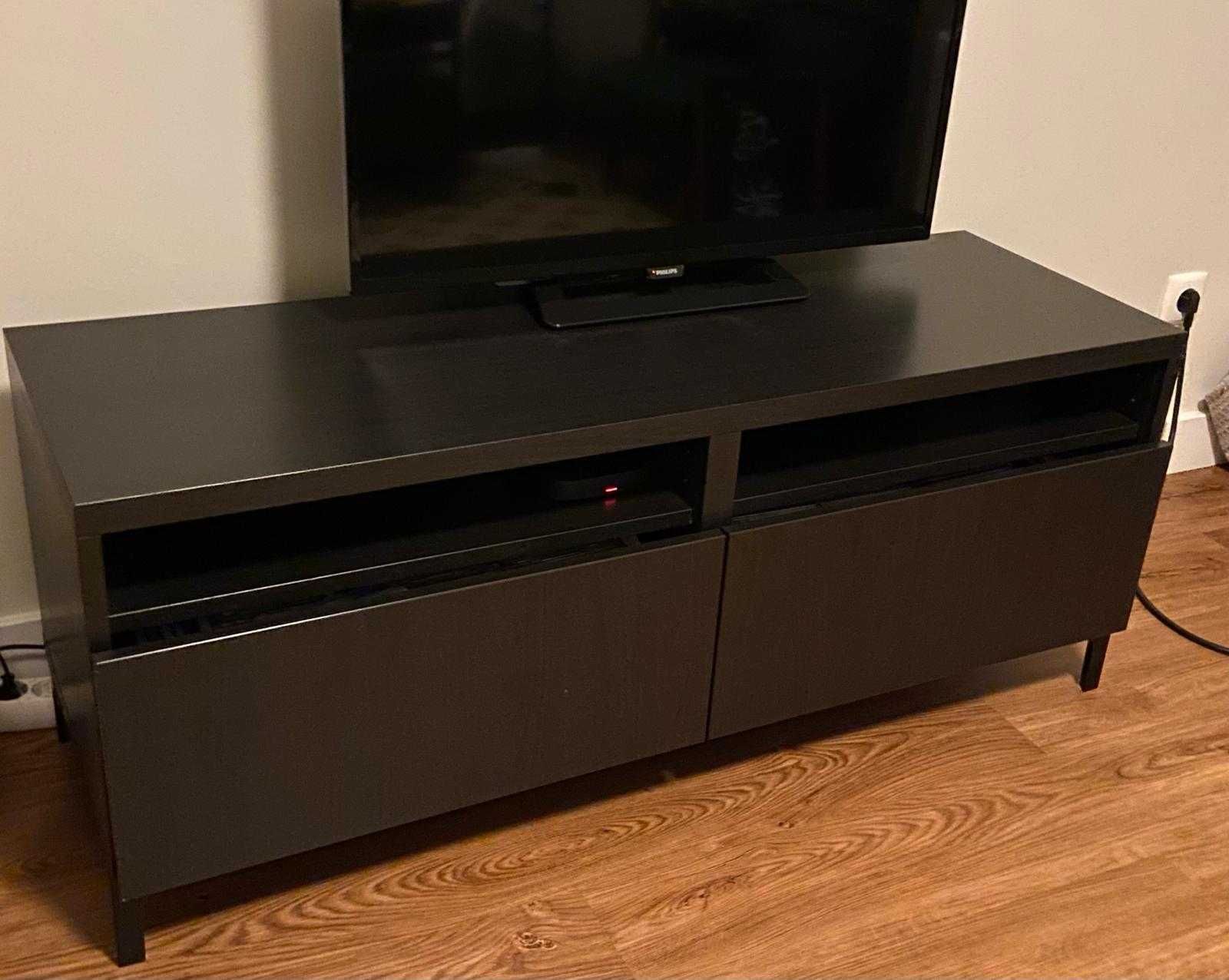 Móvel de televisão e arrumação IKEA
