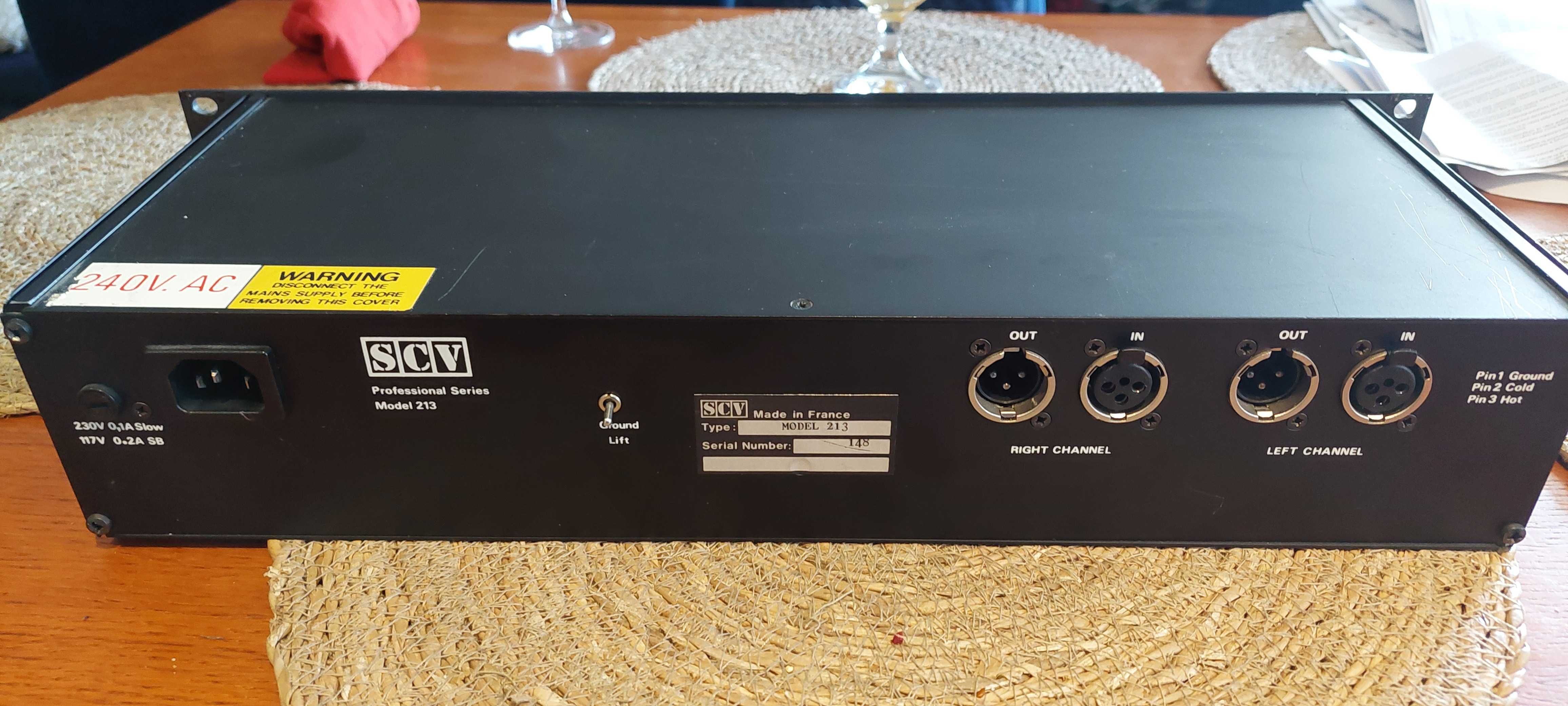 SCV Electronic Professional Series. Model 213. EQ.