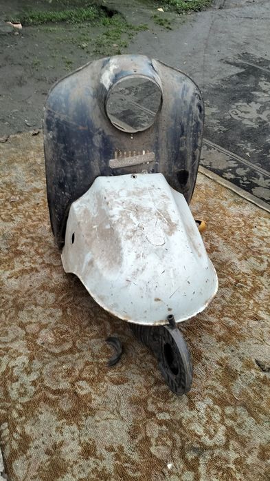 Запчастини мотороллер муравей