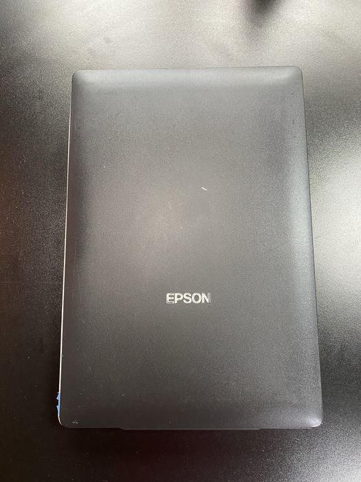 Продам сканер планшетний  Epson Perfection V19