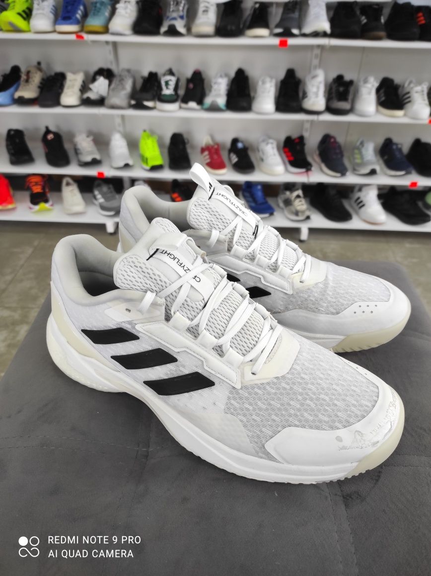 ОРИГІНАЛ 100% Кросівки Adidas Crazyflight 5 IE0545 44 2/3