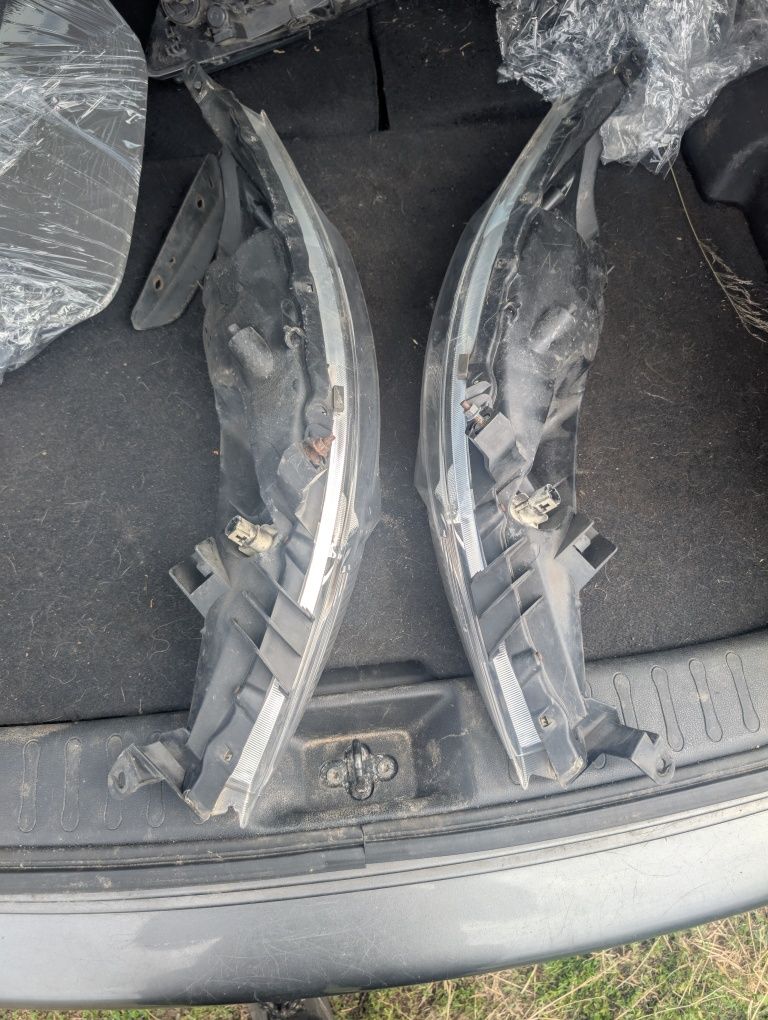 Reflektor Lampa postojowa kierunkowskaz prawy lewy nissan jukę f15