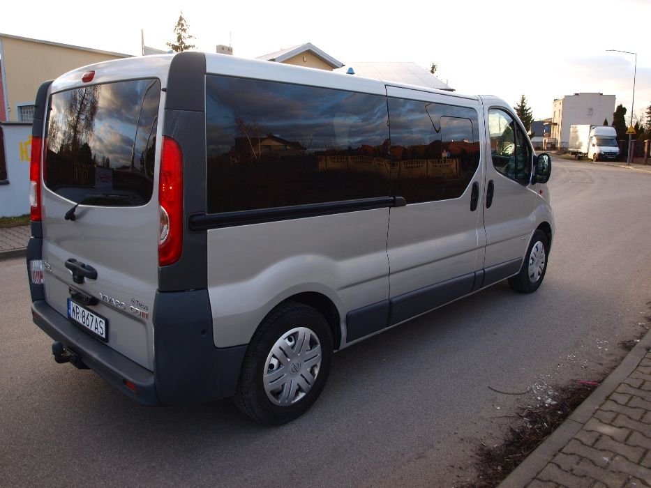 Wolne Terminy Bus 2.0DCI 114KM 9 Osobowy LONG Wynajmę Klimatyzacja