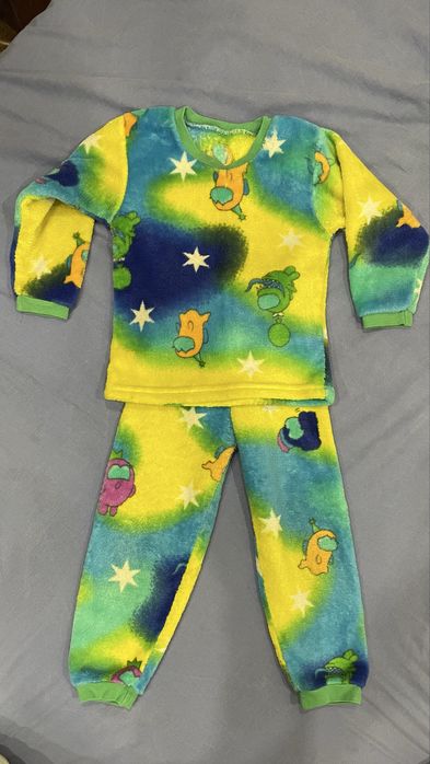 Тепла велюрова піжама дитяча 104