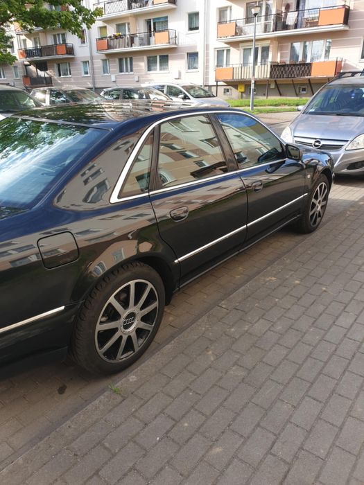 Audi A8 D2 Sedan