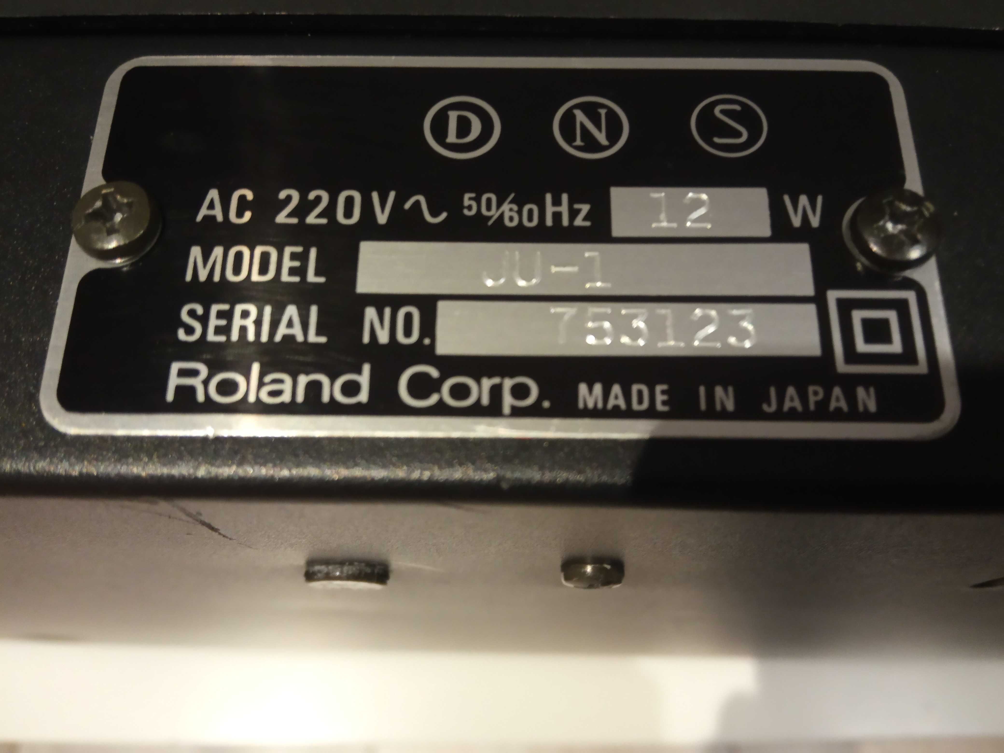Syntezator analogowy Roland Alpha Juno 1