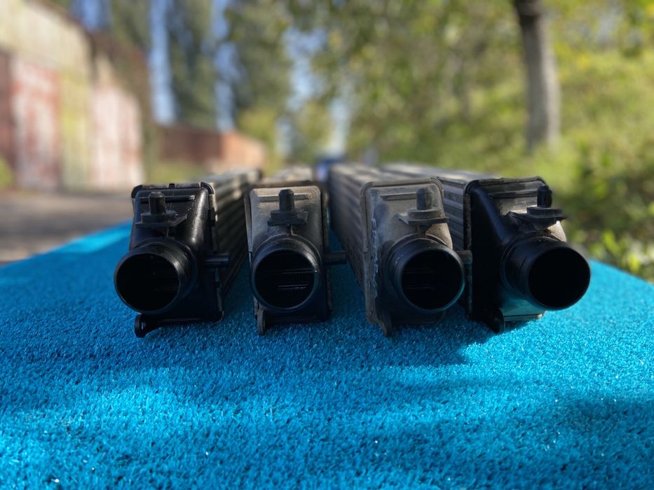 Интеркулер Фиат Добло Радіатор Інтеркулер Радиатор Интеркулера 263