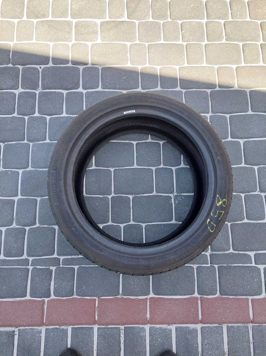 OPONA CONTINENTAL 235/40/18 6.31 MM LATO 1 Sztuka 2017 Rok