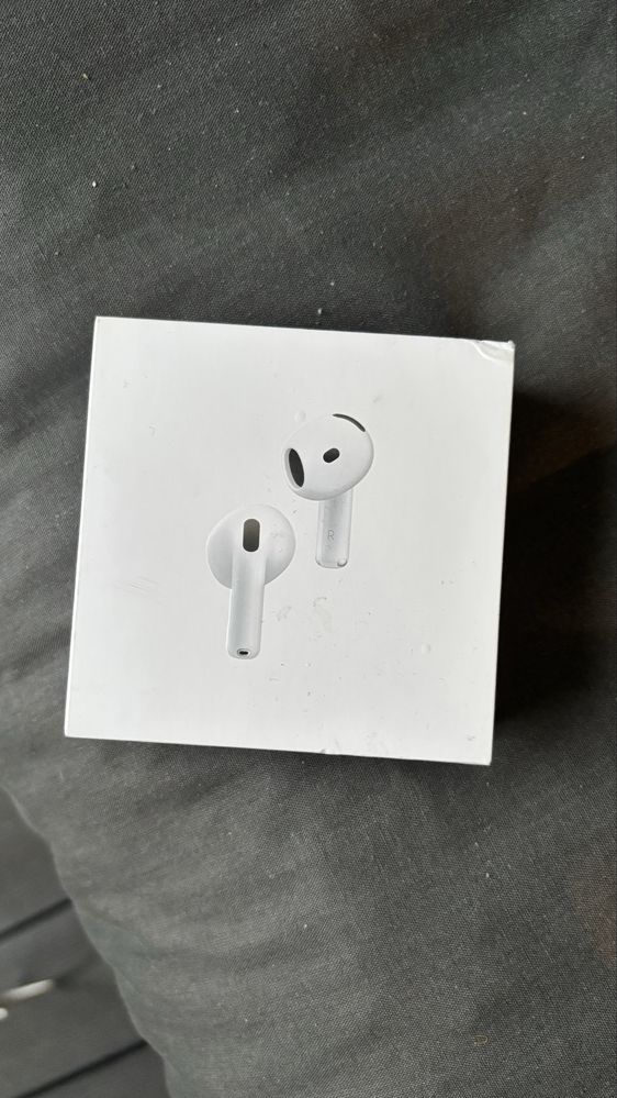 Apple Airpods 4 Magsafe ANC