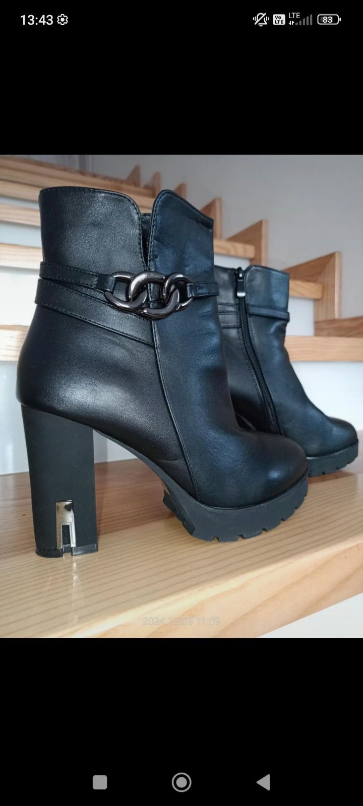 Botki na słupku r.40