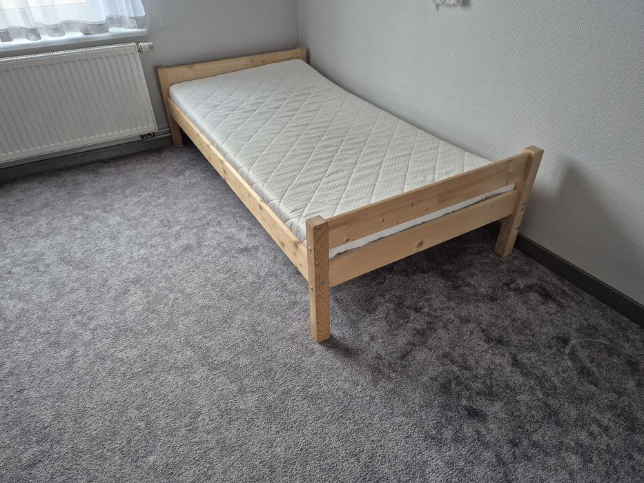 Łóżko młodzieżowe