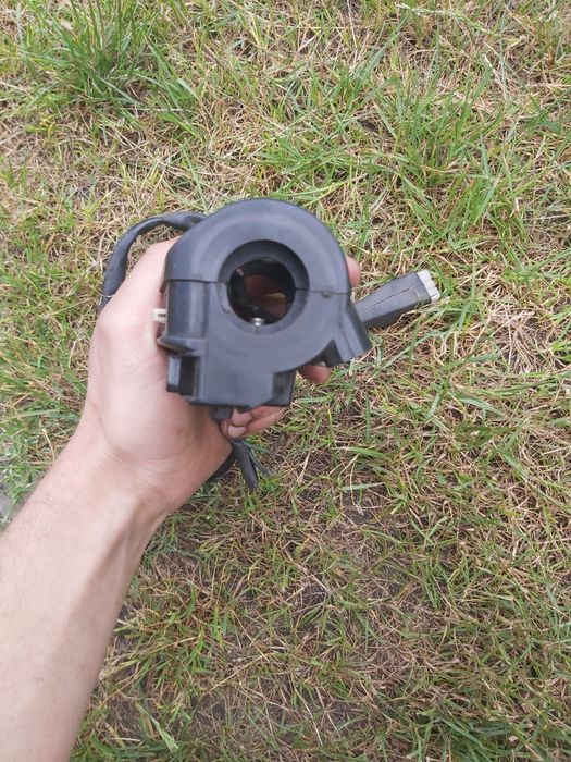 Cagiva mito 125 przelaczik prawy