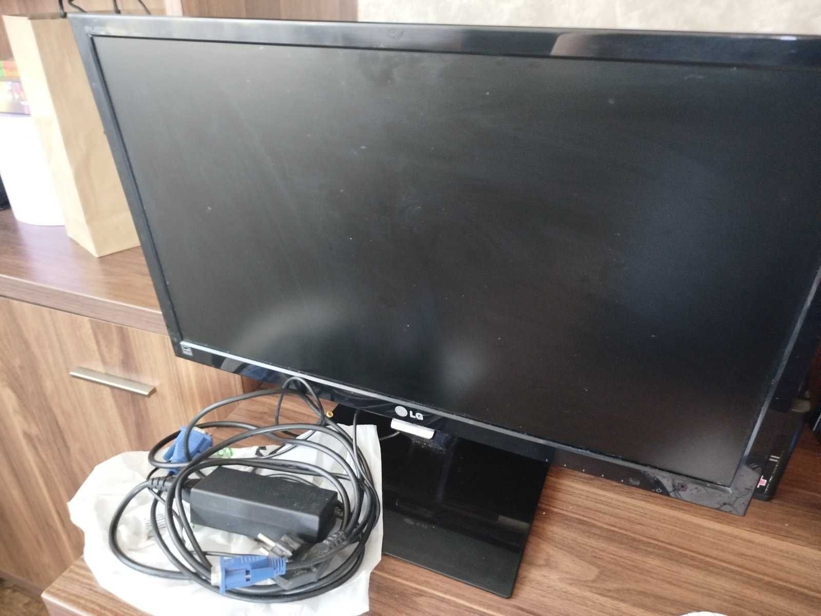 Монітор 23" LED Lg flatron E2360s-PN