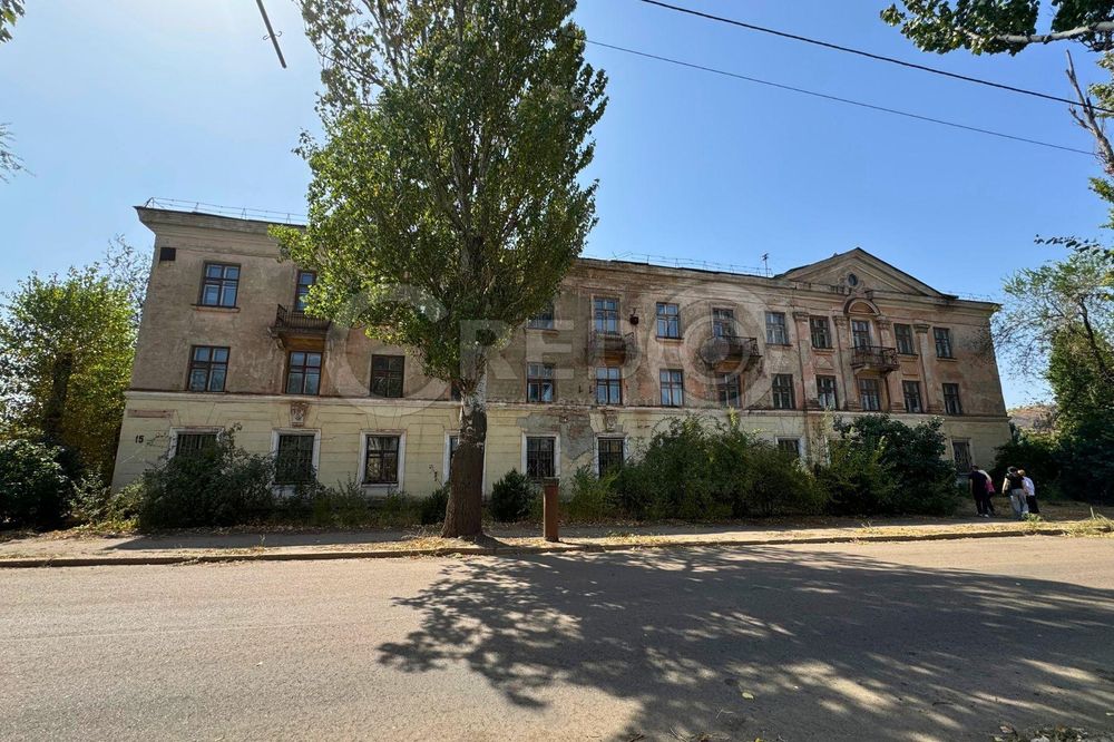 Продаж окремої 3-х поверхової будівлі, р-н Фрунзе