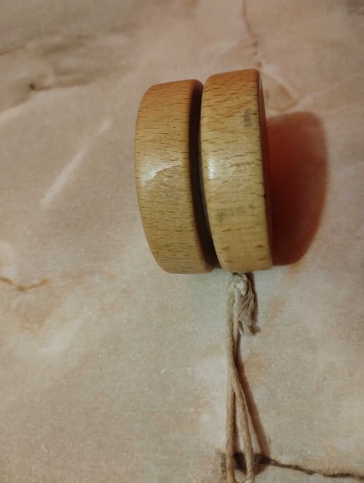 Yo-yo продам в хорошому стані