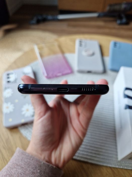 Samsung Galaxy S20 FE 128GB (bez ładowarki)