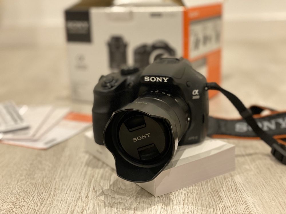 Sony x3000 - 20.1 Mega Pixels