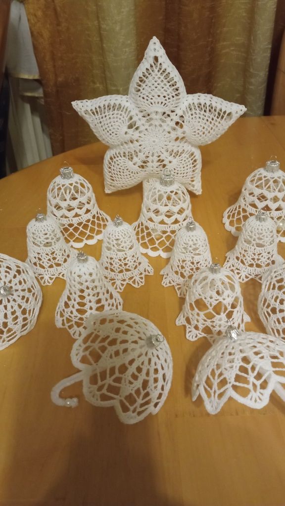Dzwonki handmade 10 sztuk i 3 bombki