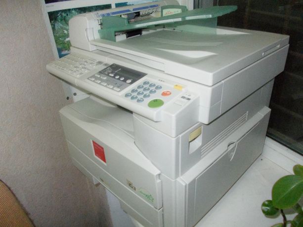 Один из самых надежных принтер / сканер / копир / факс Nashuatec 1305F