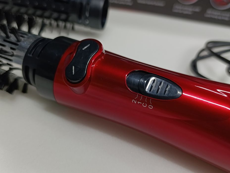 Обертова фен-щітка Gemei GM-4829