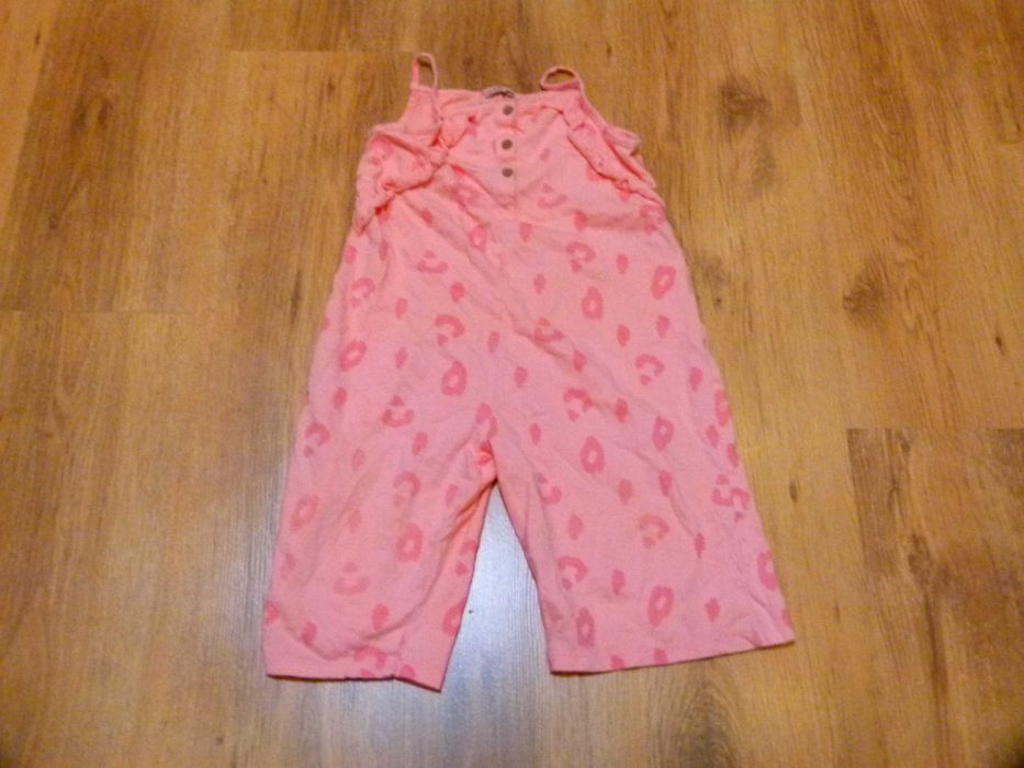 rozm 104 F&F kombinezon lato szeroki brzoskwiniowy panterka dł 3/4
