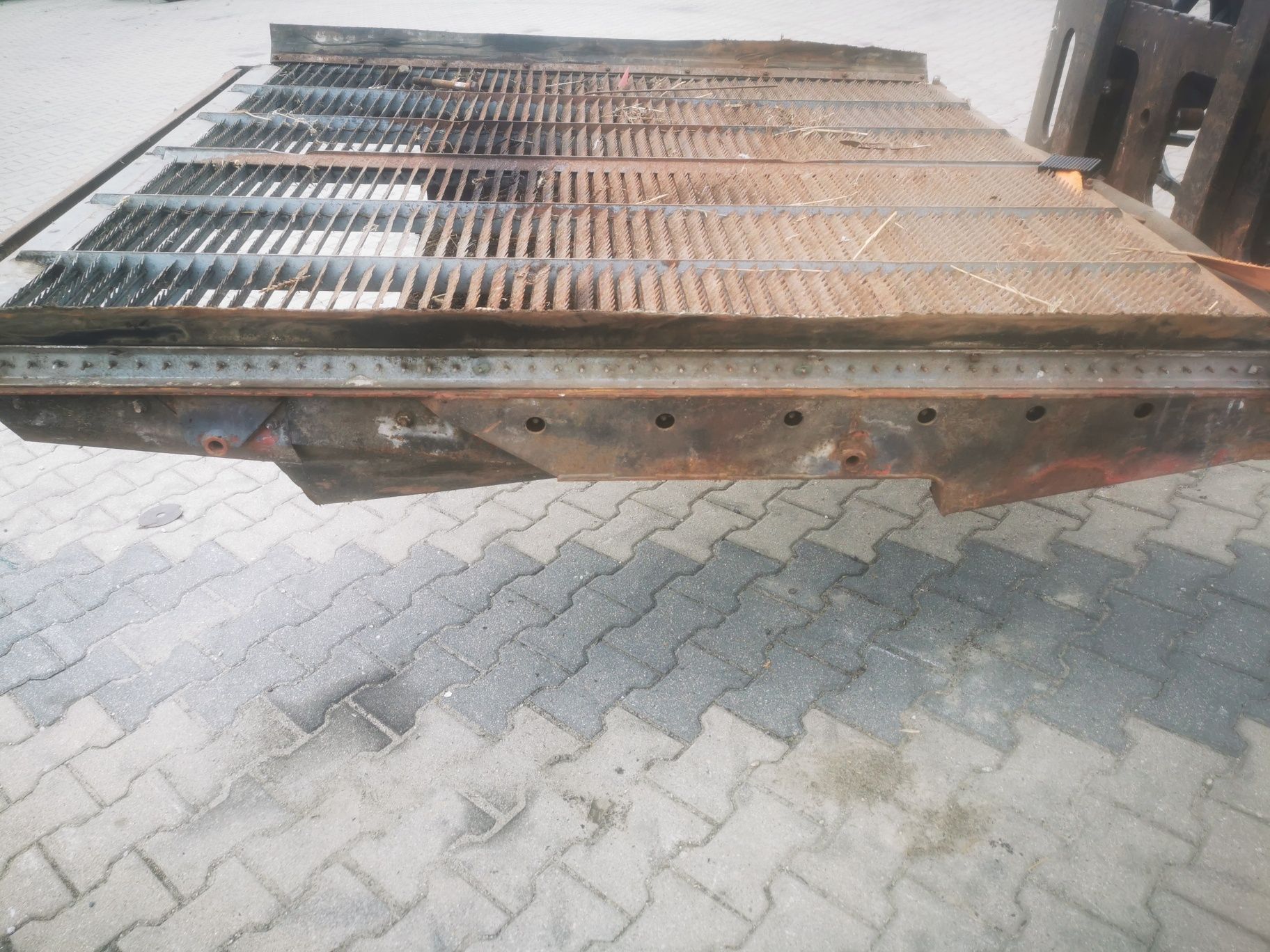Podsiewacz Case Axial Flow 1680