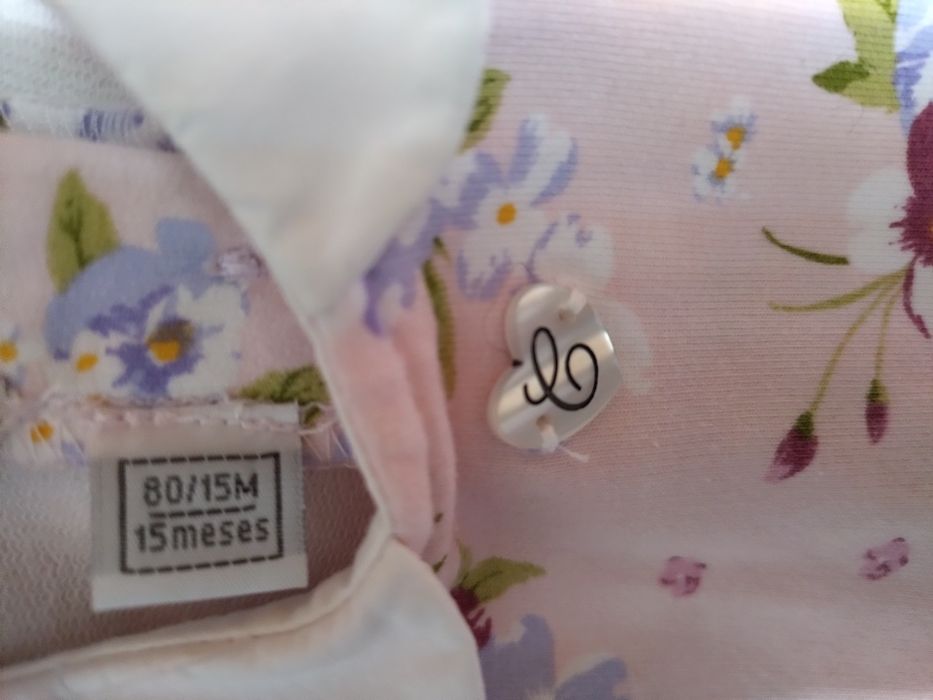 Vestido de bebé          .