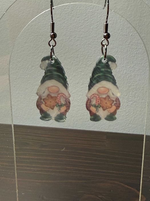 akrylowe kolczyki- Mikołajek