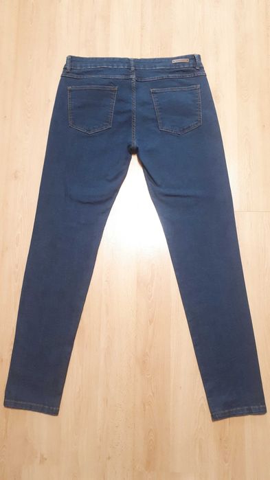 Spodnie damskie - M/L, rurki, biodrówki, Promod