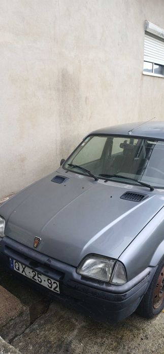 Rover 111 SL em bom esatdo